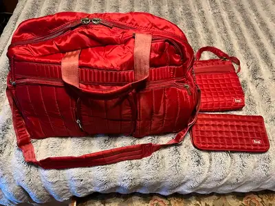 Lug bumper weekender deals