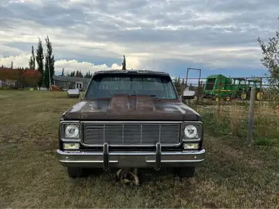 1979 GMC Custom Square Body – Classic Project Truck Rare find! Factory power windows, power locks, a...