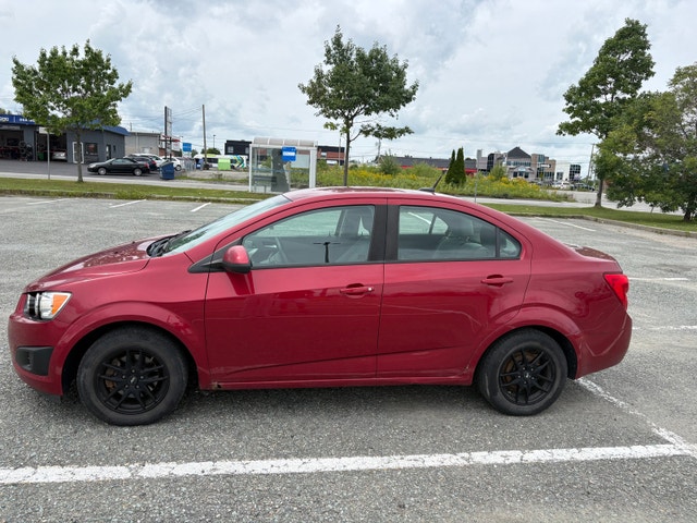 Chevrolet Sonic 2013 — photo 3