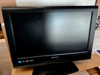 Emerson 18" LCD HD TV