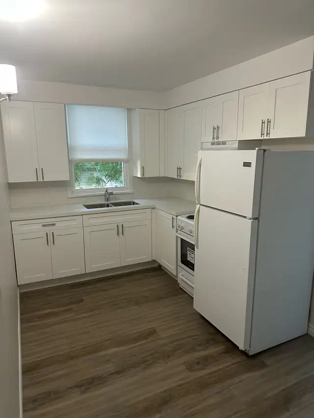 2 bedroom apartment  in Long Term Rentals in Cambridge - Image 3