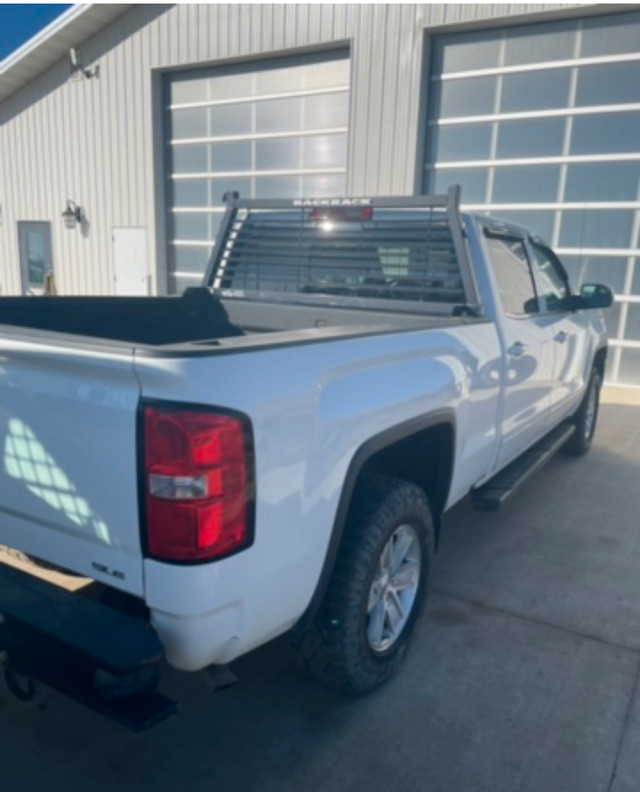2018 GMC 1500 Low Kms in Cars & Trucks in Grande Prairie - Image 3