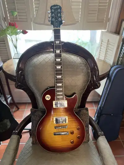 Epiphone Les Paul Standard – Cherryburst, View more