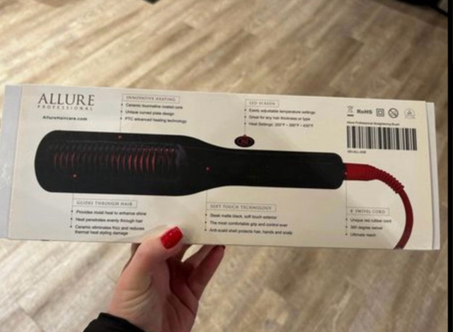 Allure Professional straightening Hair Brush! in Other in London - Image 2