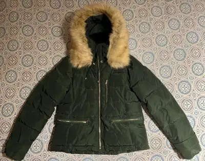 ZARA Woman Puffer Jacket ( from Spain), View more
