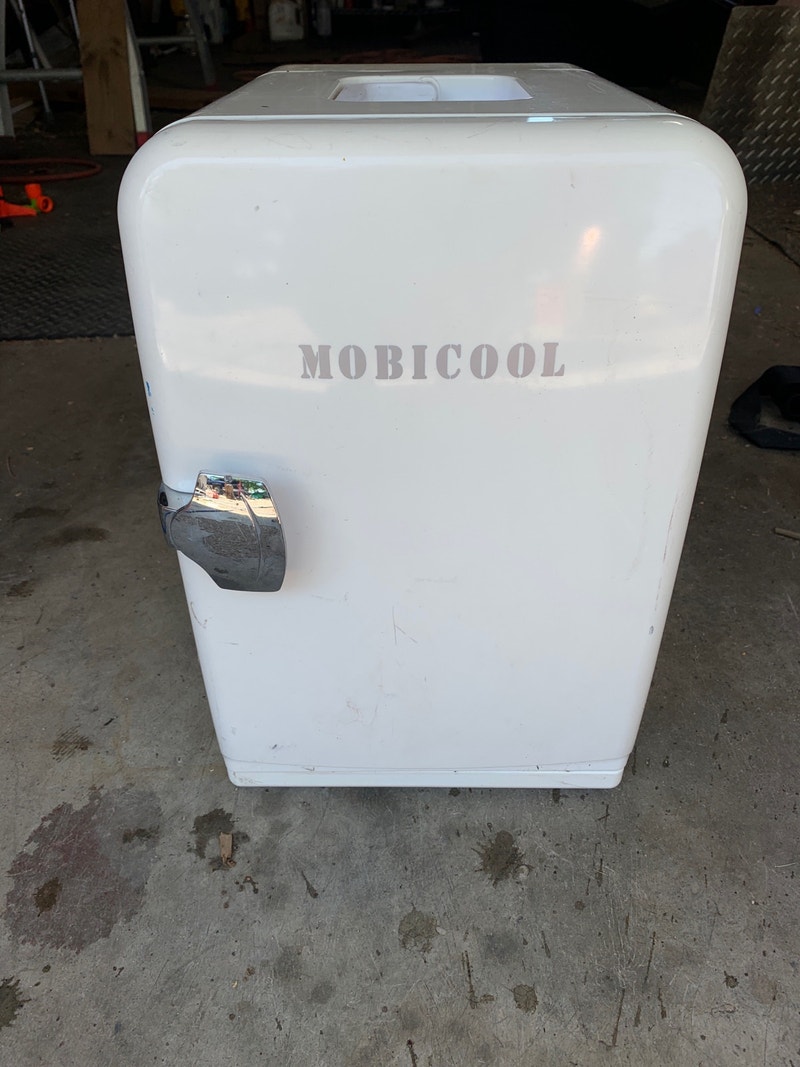 Mini fridge/heater Refrigerators Calgary Kijiji