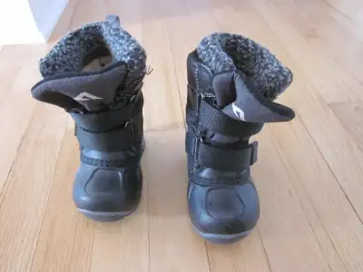 Bottes Acton enfant neuves, View more