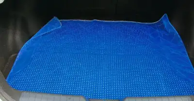 This was in a 2007 Pontiac G5 and a 2017 Kia Rio sedan. As shown in the photo, the top corners are c...