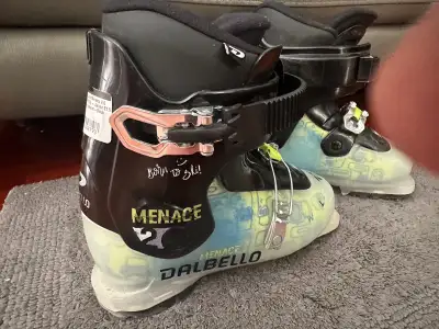 Kids Dalbello Menace 2.0 Junior Ski Boots 21.5, View more