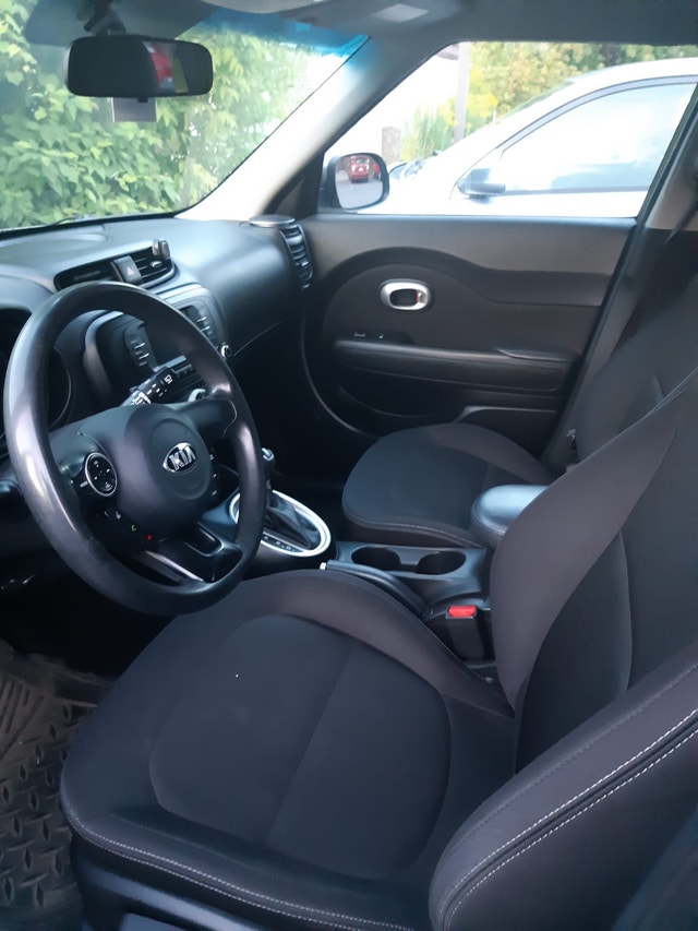 KIA soul 2018: très propre.problème:joints de cula — photo 2