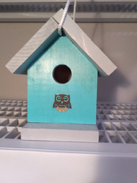 Birdhouses keep away flying insects and feed birds!
