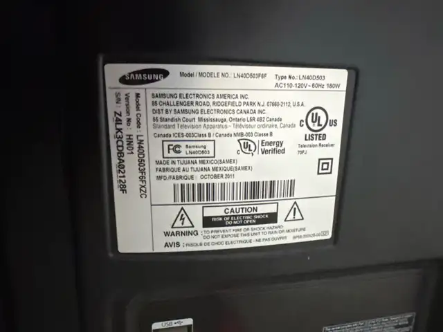 Samsung 40 inch TV no smart LN40D503F6F in TVs in City of Toronto - Image 3