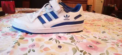 Men's Adidas shoes size 11, View more