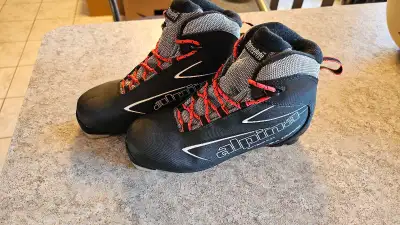 cross country ski boots Jr. Alpina 36, View more