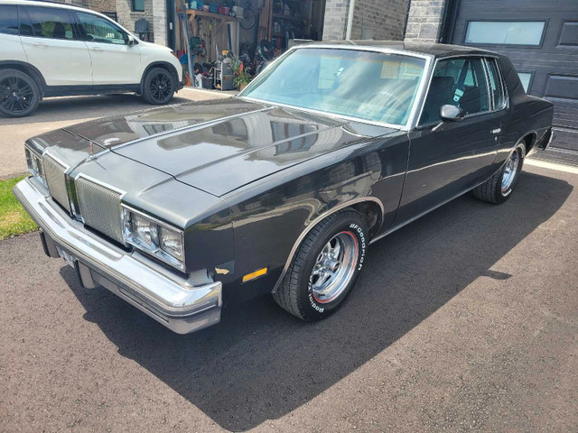 1980 Cutlass Supreme  in Classic Cars in Oakville / Halton Region - Image 3