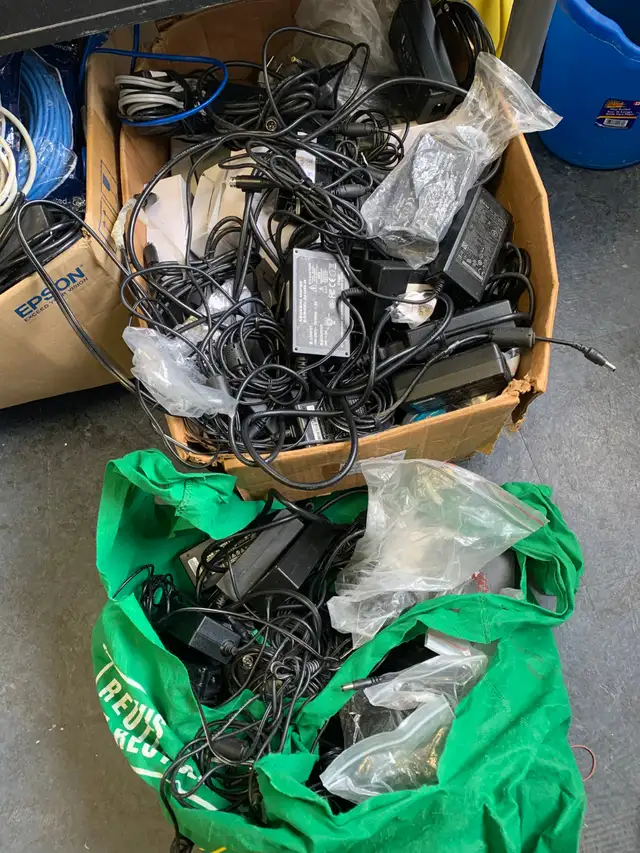 AC Adapter power module power supply for Thermal Receipt Printer in System Components in City of Montréal - Image 2