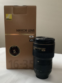 Nikon AF-S 16-35mm Lens