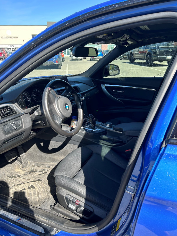 2018 BMW 330i XDRIVE Mint Condition in Cars & Trucks in Calgary - Image 3