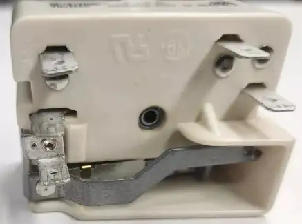 OEM Samsung Stove Single Switch DG44-01001A in Stoves, Ovens & Ranges in Markham / York Region - Image 3