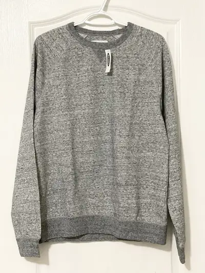 Old Navy Gray Sweatshirt Size M, View more