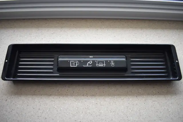 KitchenAid Range Steam Rack Water Reservoir Kit. in Stoves, Ovens & Ranges in West Island - Image 2