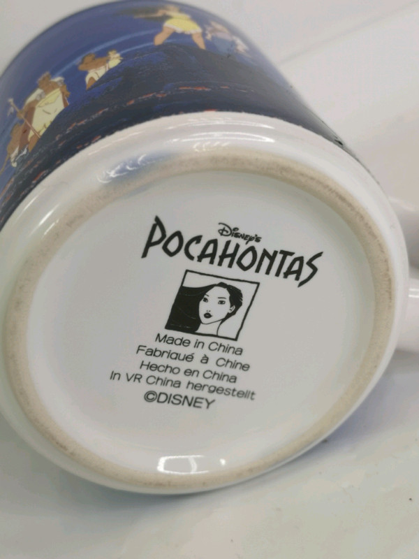 Walt Disney's Collectible Pocahontas Mug in Arts & Collectibles in Moncton - Image 4