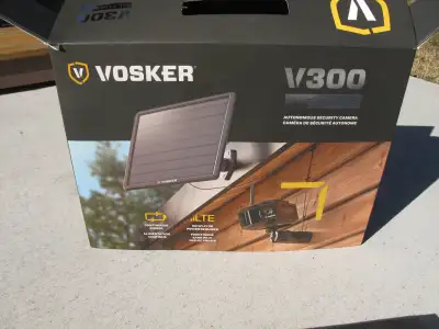 VOSKER V300 Solar Powered Outdoor Camera, View more