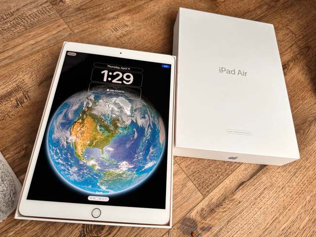 iPad Air 3 64 GB rose gold  in iPads & Tablets in Oshawa / Durham Region
