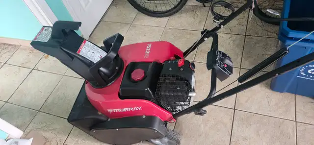 Snow blower for sale in Snowblowers in Kitchener / Waterloo - Image 2