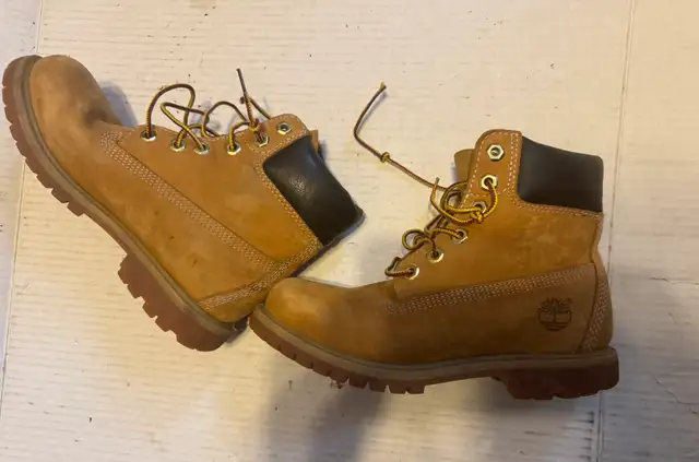 Timberland Boots in Men's Shoes in Mississauga / Peel Region - Image 6