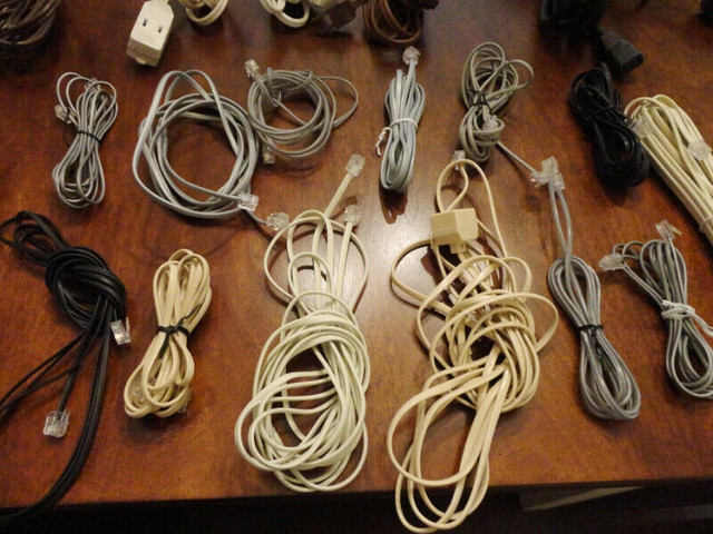 2 Power Bars, 17 Phone Line Cords &Filters & 10 Extension Cords in General Electronics in Kitchener / Waterloo - Image 4