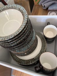 FREE Dishes Set Chipped  Large Plates Mugs Small Plates Bowls