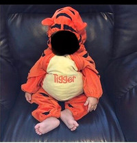 Tigger costume - size 6-12 months
