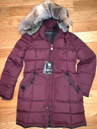 New PAJAR Ladies Channel Quilted Down Parka (M)