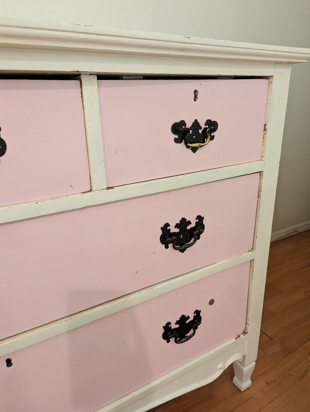 Girls vitange chest of drawers  in Dressers & Wardrobes in Markham / York Region - Image 3