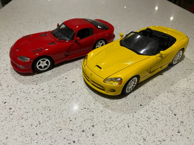 1/18 Diecast Dodge Viper in Arts & Collectibles in Hamilton