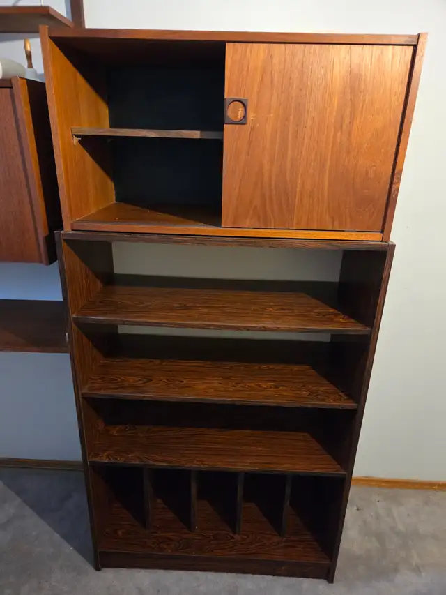 Authentic MCM Poul Cadovius 2-Piece Teak Wall Unit (Exc Cond.) in Bookcases & Shelving Units in City of Toronto - Image 4