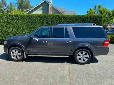 2016 Ford Expedition Max - Platinum 239,000 kms Middle captain seats, Eco Boost, Heated/Cooled Seats...