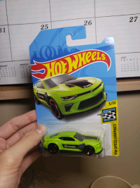 2019 Hot wheels 2018 Chevy Camaro SS Green Brembo