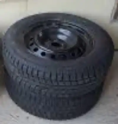 Like new in very good condition with rims.