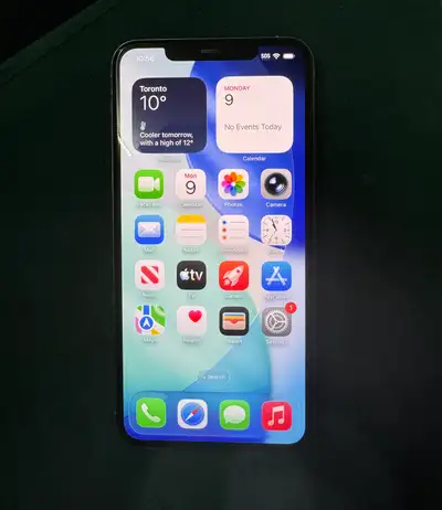 Selling Apple iPhone 11 Pro Max 256. Condition - almost new Pickup - 270 queens quay w, toronto
