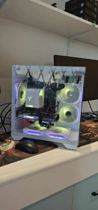 CPU: Intel Core i5 9500 GPU: NVIDIA RTX 3060Ti RAM: 16GB DDR4 Storage: 512GB SSD PSU:550W 80+ OS: Wi...