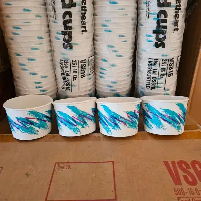 ⭐ Iconic "Jazz" Sweetheart Food (200) Paper Cups - READ AD, View more