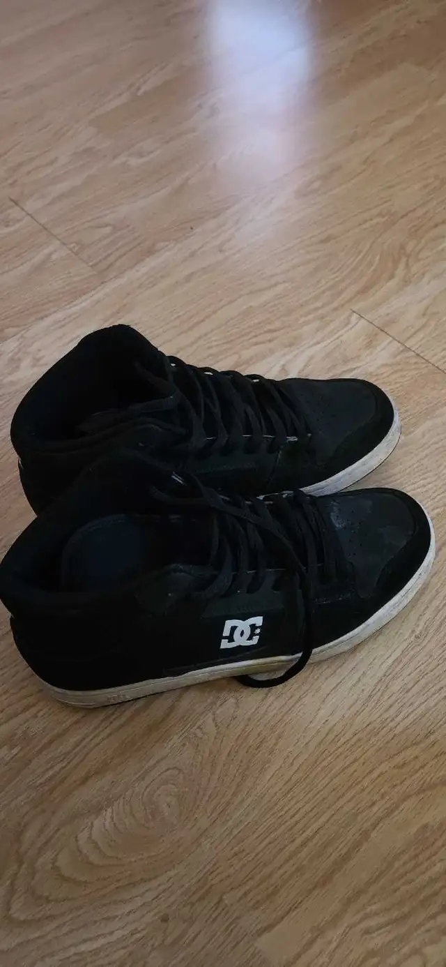 Souliers in Men's Shoes in Granby - Image 2