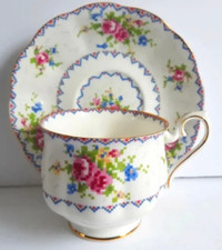 Royal Albert Tea Cup & Saucer Set