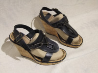 CHLOE (SEE by CHLOE) cork wedge shoes size 37 (US size 7)