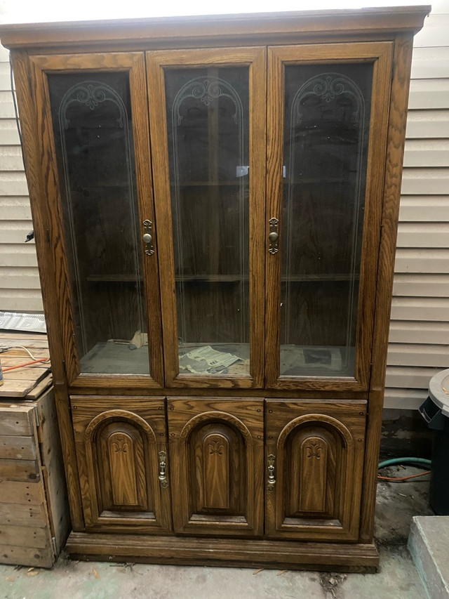 China cabinet in Hutches & Display Cabinets in St. Catharines