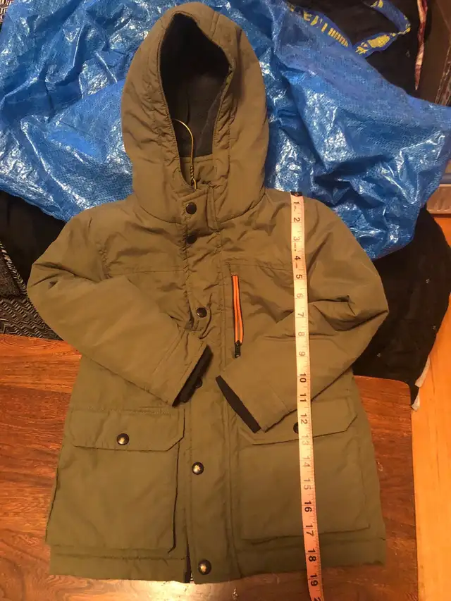 Boy’s winter jacket, size 5 , LC WAIKIKI in Kids & Youth in Calgary - Image 7