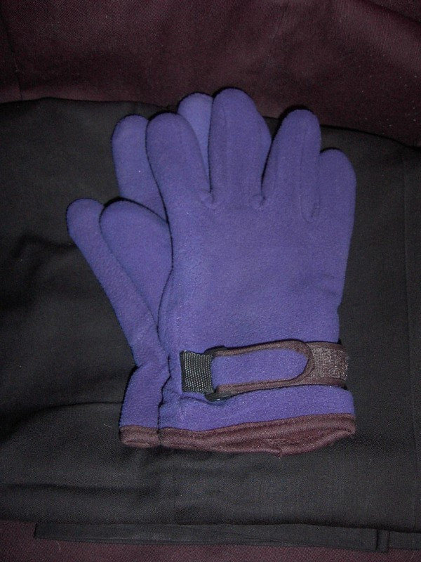 Winter Gloves in Men's in City of Halifax - Image 2