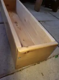 New Cedar planter box 24 x 5.5 x 6.75 inches